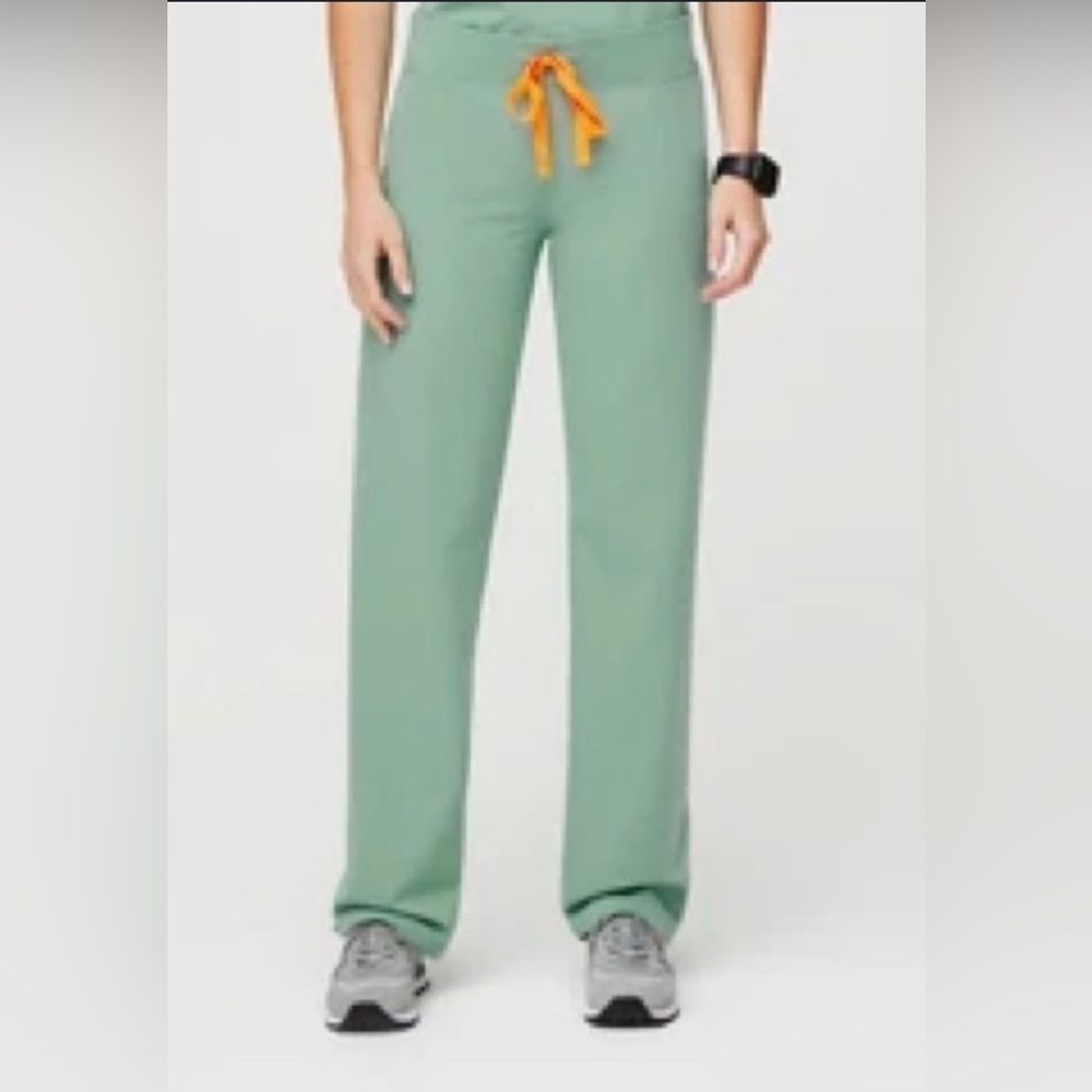 FIGS Jade Livingston Scrub Pant